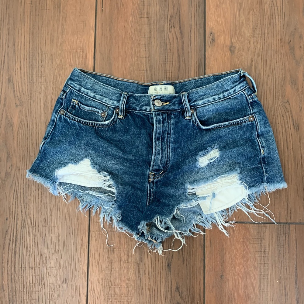 Free People Loving good vibrations shorts